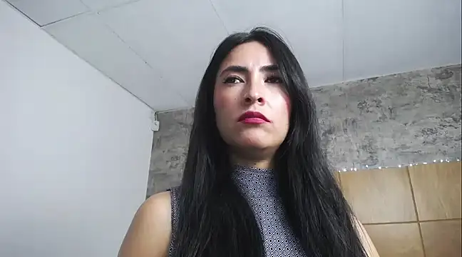 JainaRogers online show from 02/13/25, 05:22