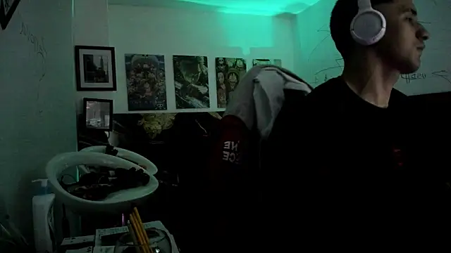 Sisoyalejo420 online show from 10/19/25, 02:45