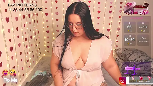 Mellyparker  online show from 03/10/26, 03:39