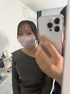 POCARI SWEAT online show from 04/07/26, 02:50