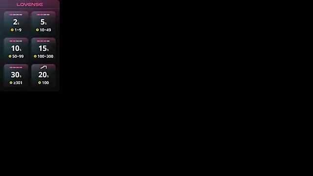 Alaia Asuka online show from 10/09/25, 12:41