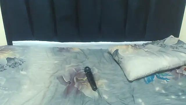 EBONY WILD ASS online show from 10/31/25, 06:58