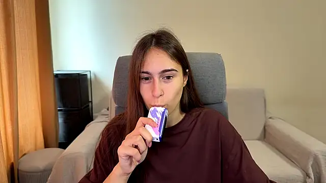 AliceKolltt online show from 09/24/25, 08:50