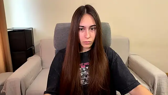 AliceKolltt online show from 11/18/25, 09:47