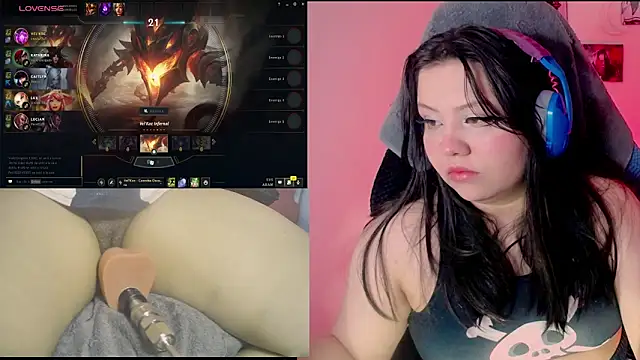 crystal7u7 online show from 01/17/25, 03:34