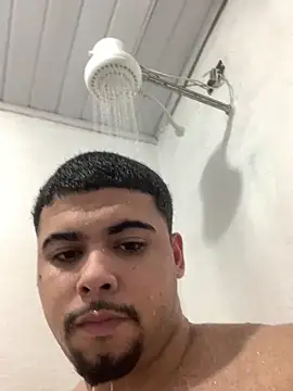 Snapshot of Casal_Safado_ chatting on 10/10/25, 11:15 Casal Safado  online show from 10/10/25, 11:15