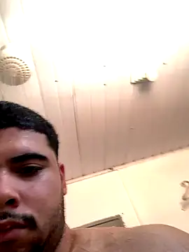 Casal Safado  online show from 11/10/25, 01:54