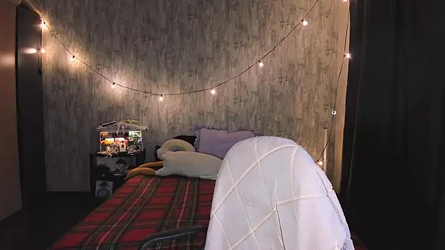 MariaMango online show from 11/26/25, 10:22