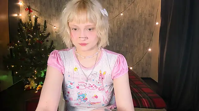 MariaMango online show from 12/21/25, 02:51