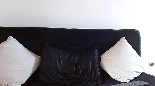 frank myles online show from 03/10/25, 01:43