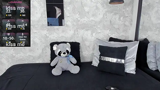 alina stark online show from 02/19/25, 07:59