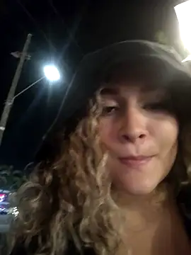 Sara smiiith211 online show from 02/23/25, 02:51