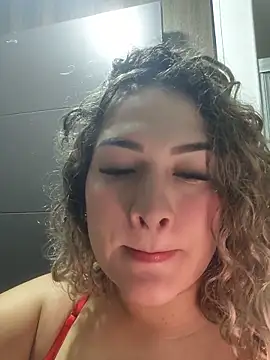 Sara smiiith211 online show from 06/14/26, 03:36