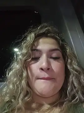 Sara smiiith211 online show from 07/03/26, 12:39