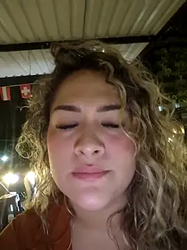 Sara smiiith211 online show from 07/21/26, 01:30