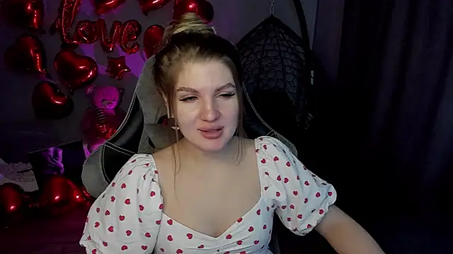 lily williamss online show from 02/14/25, 03:11