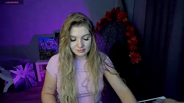 lily williamss online show from 09/24/25, 12:36