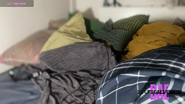 bukkakebae1 online show from 12/26/24, 09:47