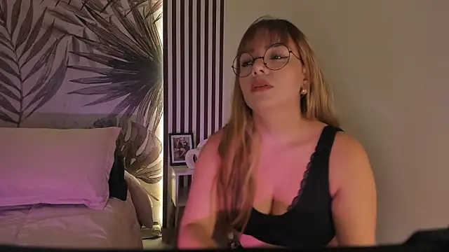 Samaantha-White online show from 02/25/26, 11:31