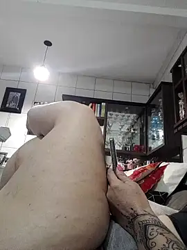 marcialoira online show from 10/31/25, 11:39