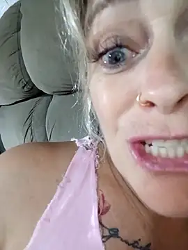 marcialoira online show from 03/11/26, 12:16