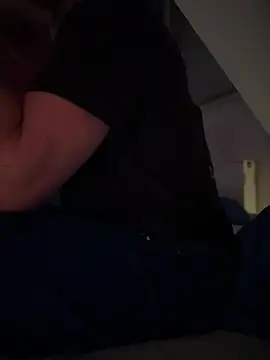 Bennyben8604 online show from 02/27/25, 07:47