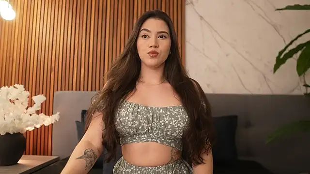 Amelia Rouse online show from 12/02/25, 08:04