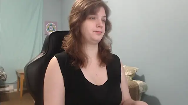 Snapshot of TreeJeanne chatting on 01/31/25, 01:23 TreeJeanne online show from 01/31/25, 01:23