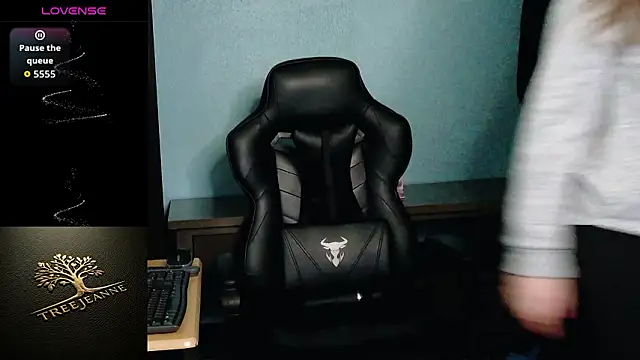 TreeJeanne online show from 02/01/26, 06:17