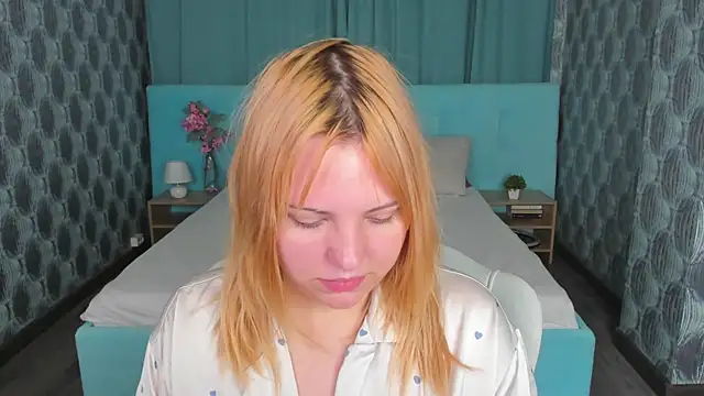 Stacy Luv online show from 09/27/25, 12:04