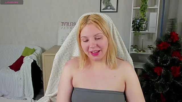 Stacy Luv online show from 12/20/25, 09:05