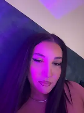 Snapshot of babyyboomm chatting on 10/08/25, 11:13 babyyboomm online show from 10/08/25, 11:13