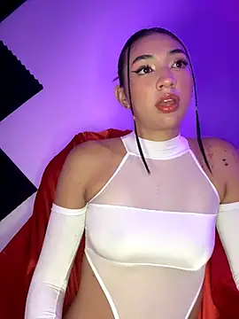 Snapshot of _Aura- chatting on 10/05/25, 12:31 Aura- online show from 10/05/25, 12:31