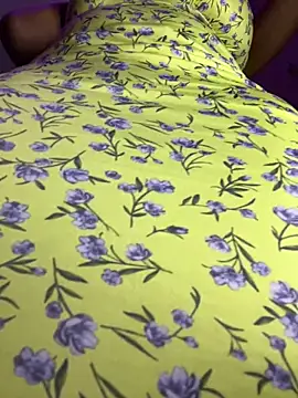 Snapshot of Cherrytowild chatting on 02/07/26, 08:40 Cherrytowild online show from 02/07/26, 08:40