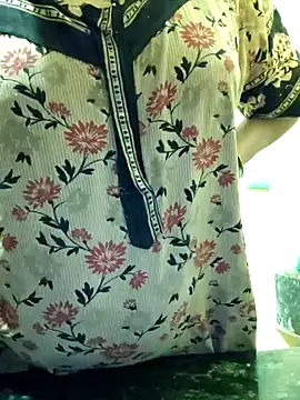 Aaradhya online show from 12/04/24, 01:14