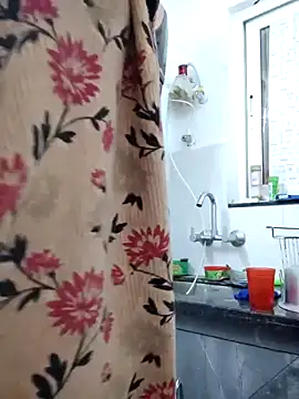 Aaradhya online show from 12/15/24, 01:35