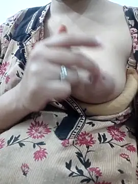 Aaradhya online show from 03/17/25, 01:18