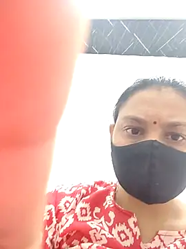 Snapshot of Aaradhya chatting on 07/06/26, 12:57 Aaradhya online show from 07/06/26, 12:57