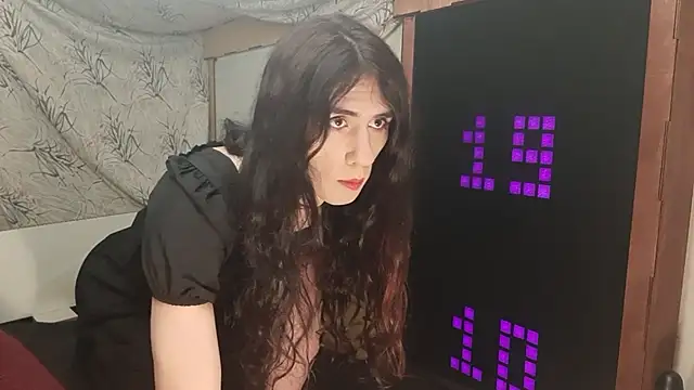 DiiVampy online show from 12/01/25, 10:37