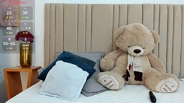 izadii online show from 11/03/25, 06:42