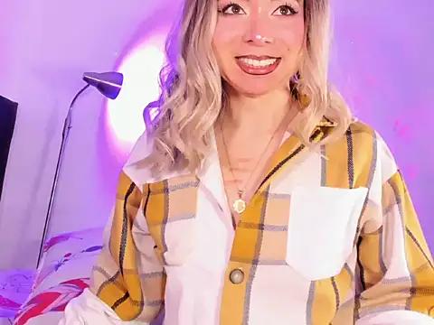 victoria qq online show from 11/28/25, 04:37