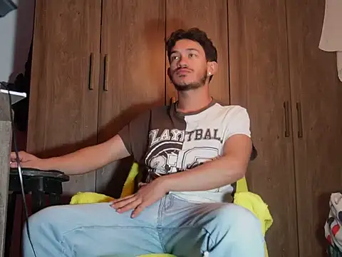 FelipheLive online show from 02/25/26, 06:34