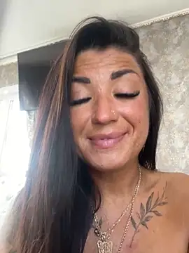 RuslanaXX online show from 02/19/25, 06:44