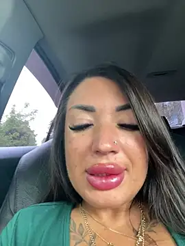 RuslanaXX online show from 05/30/26, 05:26
