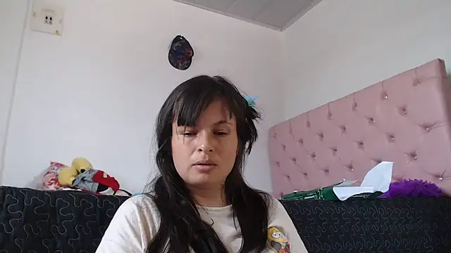 Aliciaheart online show from 11/11/25, 07:36