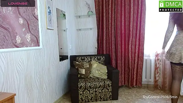 Linda Ernestine online show from 11/27/25, 07:43