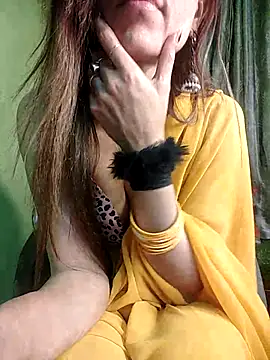 Snapshot of seductivegirl55 chatting on 02/15/26, 06:59 seductivegirl55 online show from 02/15/26, 06:59