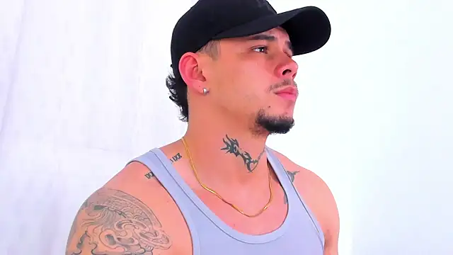 NoahhBrown online show from 10/29/25, 03:42