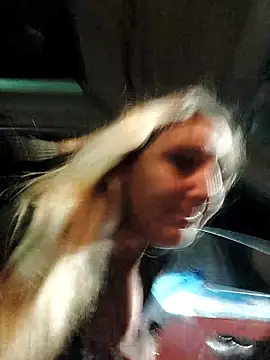 BecciDeluxe online show from 09/23/25, 08:01