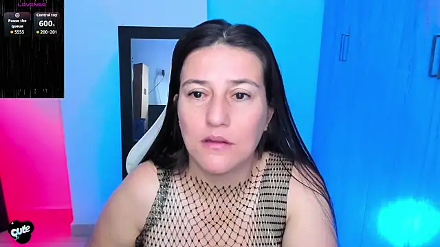 Saskyaa online show from 09/16/25, 04:24